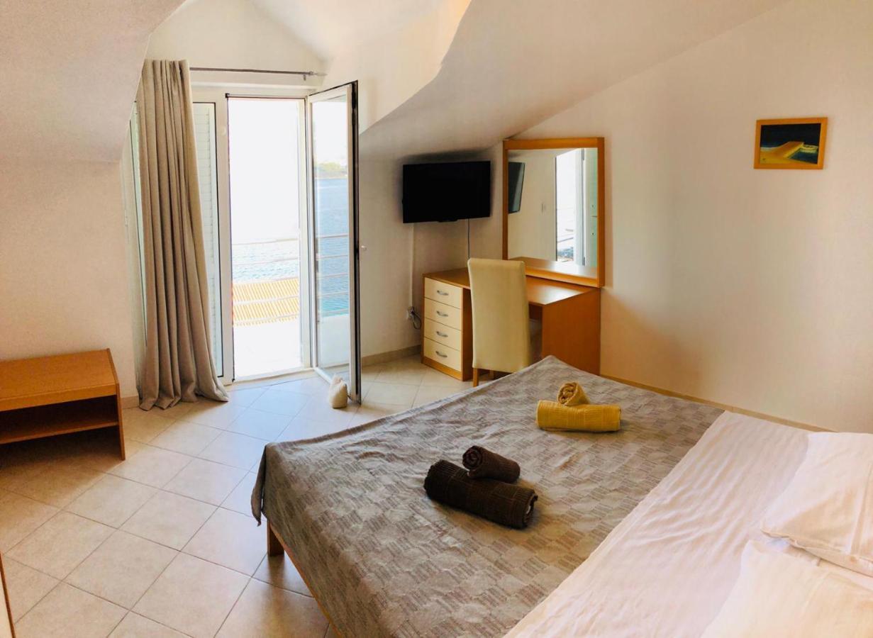 Apartments Mare Kneza Εξωτερικό φωτογραφία